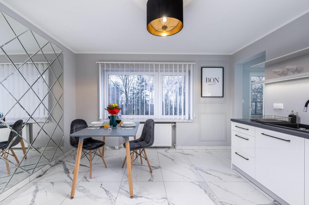 Exclusive Apartment Centrum 2 Wadowice Extérieur photo